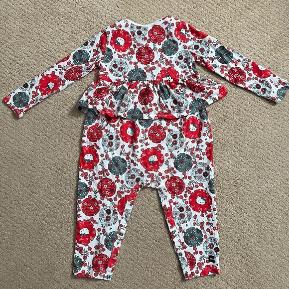Tea Collection Hello Kitty Onesie 18-24 Months - Picture 2 of 5